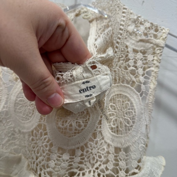 Entro Crochet Lace Sleeveless Layered Tank Top Cream Tan Small - Picture 4 of 6